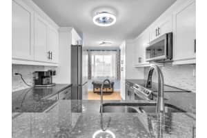 7302 S Devon Dr 307, Fort Lauderdale, FL 33321 - MLS#F10509108