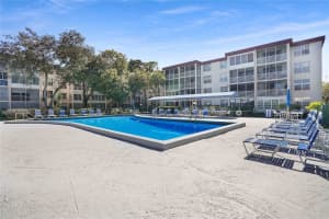 2650 Nw 49th Ave 320, Lauderdale Lakes