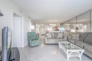 2215 Cypress Island Dr 802, Pompano Beach, FL 33069 - MLS#F10509152