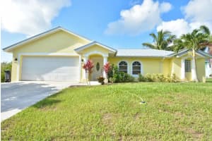 1000 Ne County Line Rd, Jensen Beach