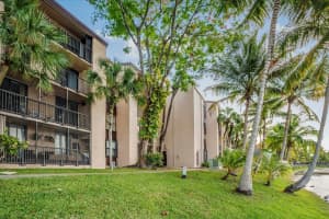 14211 N Kendall Dr 308E, Miami, FL 33186 Sold 09/30/25