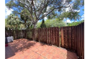 16045 Emerald Cove Road, Weston, FL 33331 - MLS#F10509246