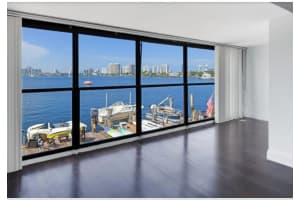 2769 Ne 165th Ter 25, North Miami Beach