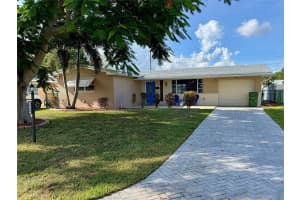 8500 NW 15th Ct, Pembroke Pines, FL 33024 Sold 08/15/25