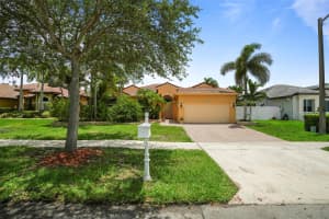 16332 N Segovia Cir, Fort Lauderdale, FL 33331 - MLS#F10509347