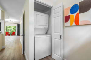 49 Whitehead Cir, Weston, FL 33326 Sold 08/19/25