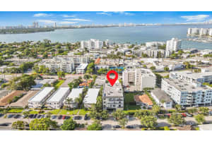1960 Marseille Dr, Miami Beach, FL 33141 - MLS#F10509375