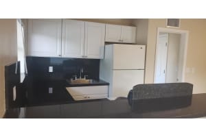 750 SW 2nd St 1, Fort Lauderdale, FL 33312 - MLS#F10509416