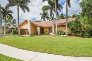 1581 NW 100th Way, Plantation, FL 33322 - MLS#F10509418