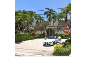 424 Hendricks Isle 11, Fort Lauderdale, FL 33301 Sold 12/15/25