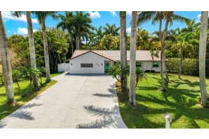 5021 SW 201st Ter, Southwest Ranches, FL 33332 Sold 10/17/25