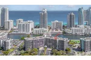 600 Parkview Dr 1029, Hallandale Beach