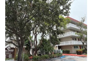 3571 Inverrary Drive, Lauderhill, FL 33319 - MLS#F10509450