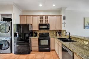 2453 NE 14th Street Cswy 2453, Pompano Beach, FL 33062 - MLS#F10509458