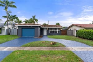 4115 Madison St, Hollywood, FL 33021 Sold 12/04/25