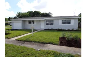 601 Sw 69th Way, Pembroke Pines
