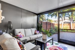 2134 NE 9th Ave 2134, Wilton Manors, FL 33305 - MLS#F10509555