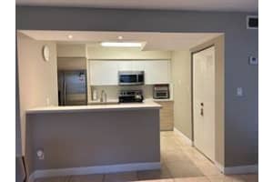 550 S Park Rd 12-8, Hollywood, FL 33021 - MLS#F10509565