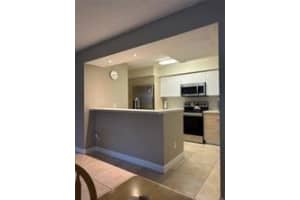 550 S Park Rd 12-8, Hollywood, FL 33021 - MLS#F10509565