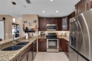 3074 S Oakland Forest Dr 702, Oakland Park, FL 33309 - MLS#F10509582