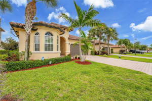 7162 Prudencia Dr, Lake Worth, FL 33463 - MLS#F10509610