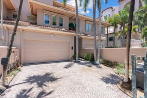 11 Hendricks Isle 11, Fort Lauderdale, FL 33301 Sold 09/08/25