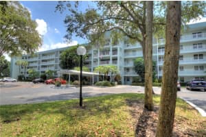 806 Cypress Grove Ln 412, Pompano Beach