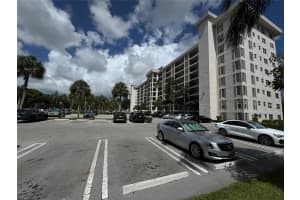 3200 N Palm Aire Dr 208, Pompano Beach, FL 33069 - MLS#F10509671