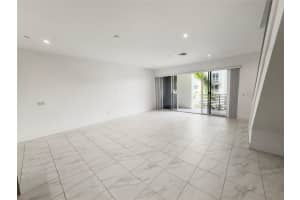 1044 NE 18th Ave 204, Fort Lauderdale, FL 33304 - MLS#F10509672
