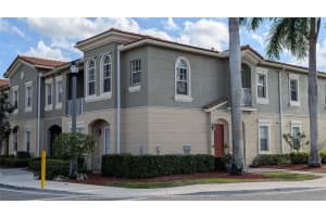 5855 Hampton Hills Blvd 5855, Tamarac, FL 33321 Sold 10/01/25