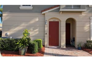 5855 Hampton Hills Blvd 5855, Tamarac, FL 33321 Sold 10/01/25