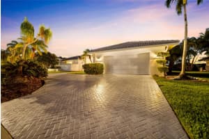 11127 Boca Woods Lane Lane, Boca Raton