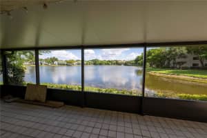 464 NW 94th Ter, Plantation, FL 33324 Sold 09/18/25