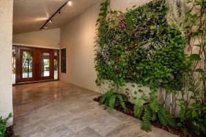 9700 NW 10th St, Plantation, FL 33322 Sold 08/12/25