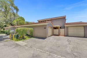 103 Heatherbrook Way 143, Hollywood, FL 33021 - MLS#F10509771