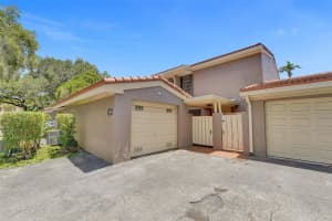 103 Heatherbrook Way 143, Hollywood, FL 33021 - MLS#F10509771