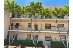 10402 Sunrise Lakes Blvd 102, Sunrise, FL 33322 Sold 11/25/25