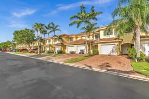 753 IMPERIAL LAKE ROAD 753, West Palm Beach, FL 33413 - MLS#F10509858
