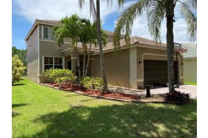 4375 Foxtail Ln, Weston
