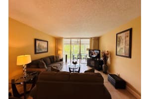 3099 NW 48th Ave 253, Lauderdale Lakes, FL 33313 - MLS#F10509900
