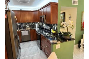 1940 NE 2nd Ave 115J, Wilton Manors, FL 33305 - MLS#F10509908