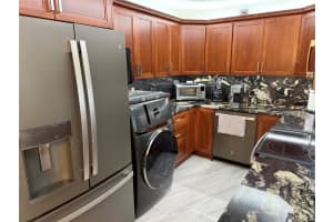 1940 NE 2nd Ave 115J, Wilton Manors, FL 33305 - MLS#F10509908