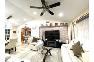 11420 NW 39th Pl, Sunrise, FL 33323 - MLS#F10509931