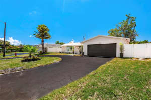 5260 NE 17th AVE, Fort Lauderdale, FL 33334 Sold 08/29/25