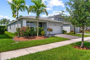 11629 SW Lyra Dr, Port Saint Lucie, FL 34987 - MLS#F10510972