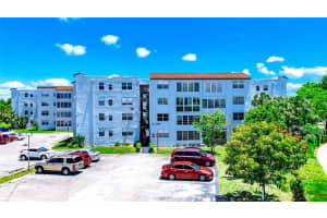 2860 Somerset Dr 404k, Lauderdale Lakes