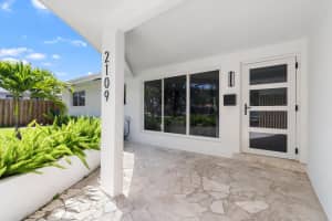 2109 NE 62nd St, Fort Lauderdale, FL 33308 Sold 08/29/25