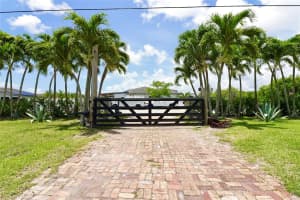 13251 Sw 224th Street, Miami, Fl 33170, Miami