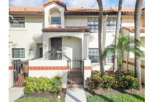 408 Republic Ct 408, Deerfield Beach, FL 33442 - MLS#F10511022