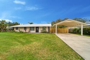 6275 Se Thomas Dr, Stuart